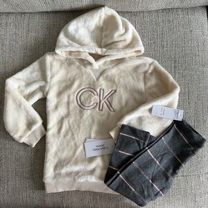 Calvin‎ Klein Jeans Ivory Fleece Hoodie Set